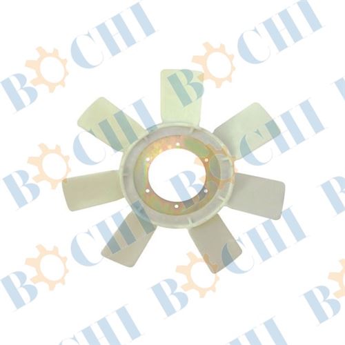 Auto Parts Fan Blade OE 21060-Z5592 for Nissan